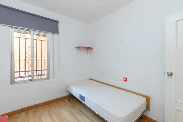 VENTA DE PISO EN EL BARRIO DE CASERIO DE MONTIJO DE 3 DORMITORIOS CON POSIBILIDAD DE 4 DORMITORIOS EN EDIFICIO CON ASCENSOR — 22