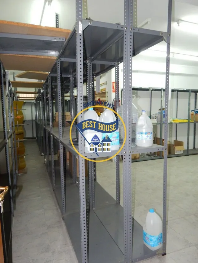 EXCELENTE LOCAL COMERCIAL POR TAMAÑO Y UBICACIÓN EN ONTINYENT. — 23