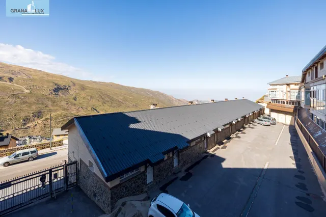 DUPLEX EN PLENA SIERRA NEVADA — 38