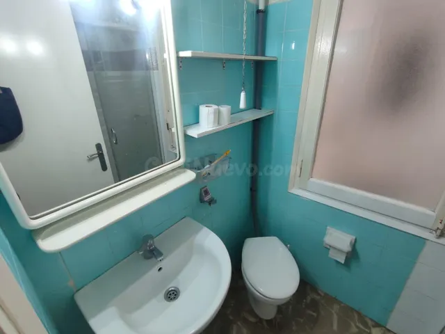 Amplio piso en Viladordis con 4 habitaciones y alquiler acti - foto 4