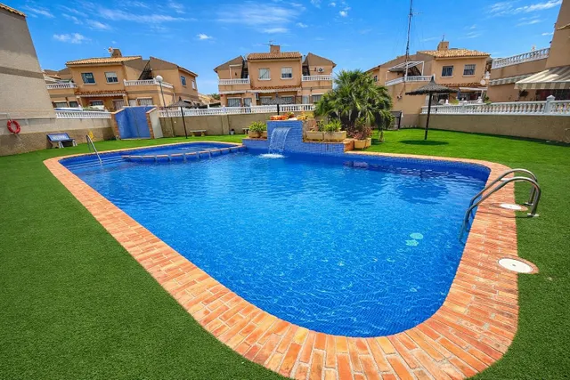 Casa 86m² en venta - Villamartin — 8