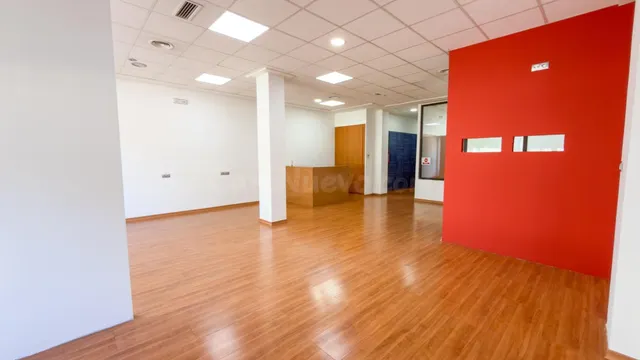 Local Comercial en Alquiler - Zona Parque Pocoyó