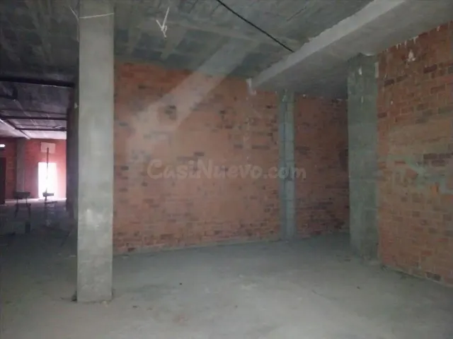 Se vende local en Oviedo - foto 5