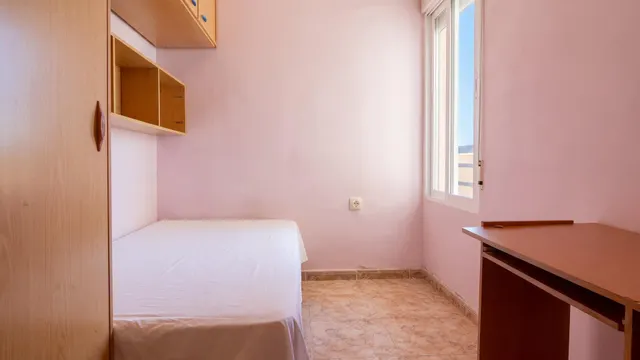 Piso Luminoso y Acogedor en Alquiler en Casería de Montijo, Granada | ref: DLR00290 — 9