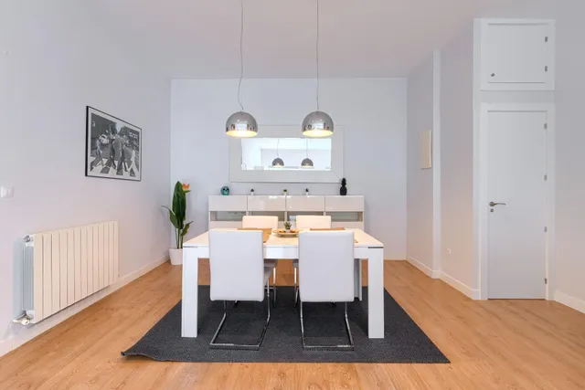 Se vende Espectacular piso con licencia turística a 7 min del Casco Viejo — 8