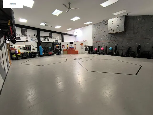 Local Comercial en El Pilar, Albacete - Ideal para Actividades Diversas (Gimnasio / Baile / Artes Marciales/ Pilates / Yoga etc... — 2