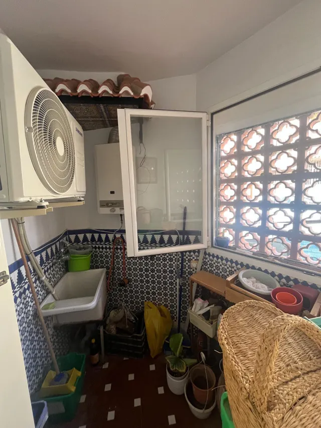 GRAN CASA MUY AMPLIA Y LUMINOSA EN ADRA — 10