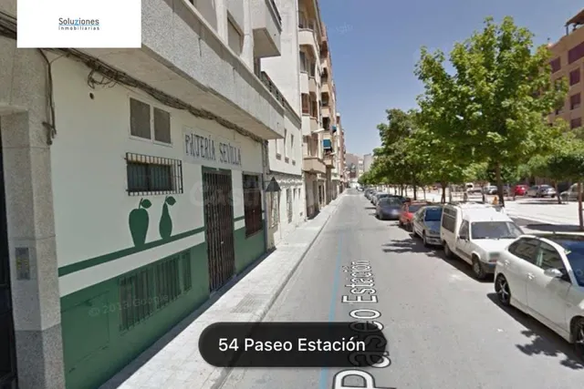 Local comercial en Paseo de la Estación — 4