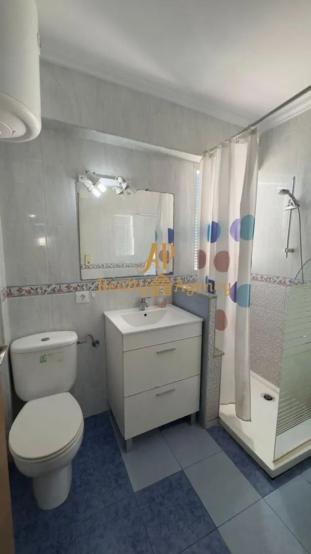 Estupendo piso de 2 habitaciones, amueblado, en Campanar, junto Hipercor. — 19