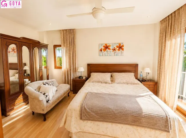 EXTRAORDINARIO CHALET EN GOLF, PLAYA SAN JUAN — 34