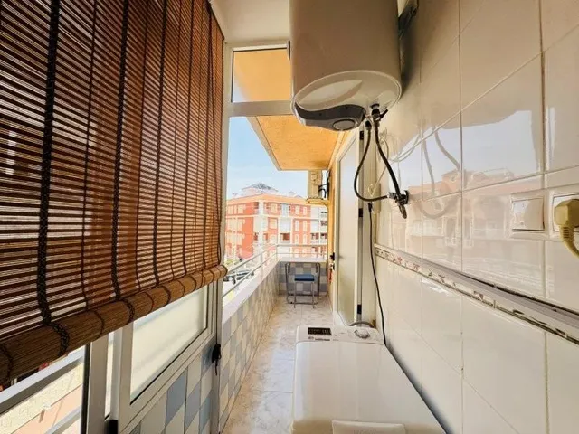 APARTAMENTO REFORMADO A 100 M DE LA PLAYA — 10