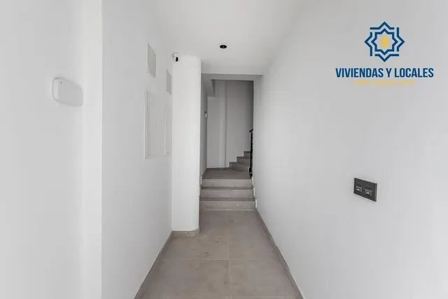 Edificio de nueva construcción en Churriana — 34