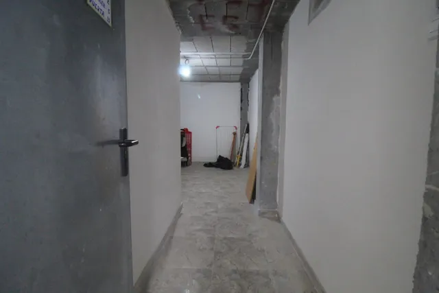 Estudio en residencial con piscina — 31