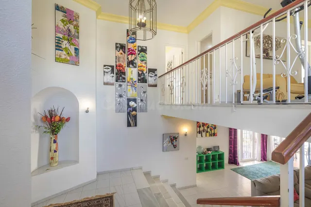 Chalet 5 habitaciones 334m² en venta - Costa Del Sol - foto 5
