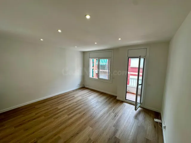 Piso 2 habitaciones 77m² en venta - La Gavarra - foto 4