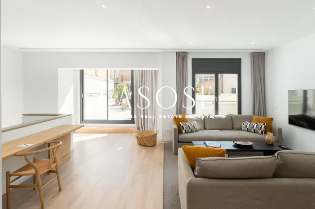 Impresionante dúplex con terraza privada en alquiler en La Salut — 11
