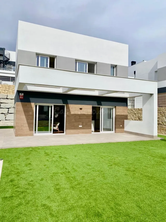 CHALET INDEPENDENTE EN VENTA
