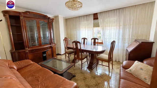 Casa 5 habitaciones 245m² en venta - Parte baja — 3