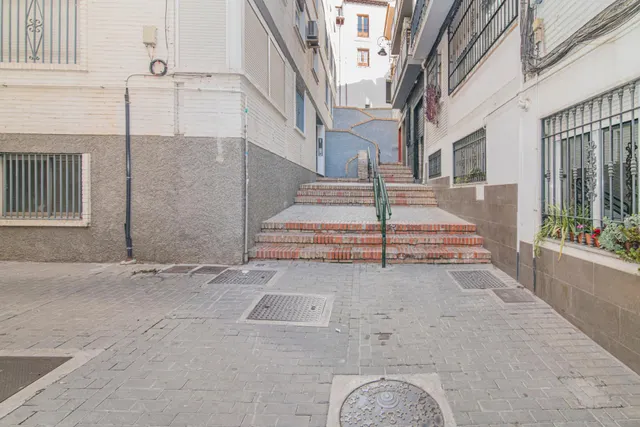 Se vende espectacular espacio comercial reformado en el corazón de Granada — 28