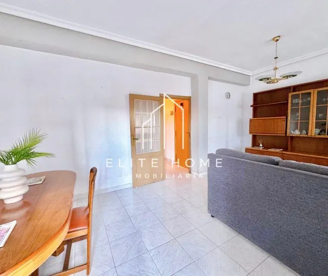 PISO DE 3 habitaciones JUNTO AL CORTE INGLÉS — 6