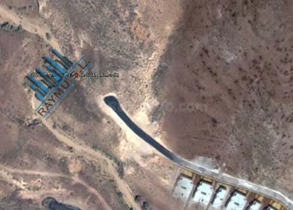 6 Unifamiliares en construcción · Obra parada al 4% · Parcel