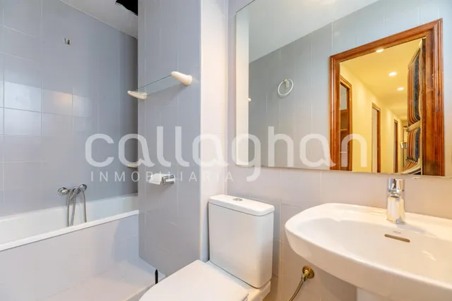 Vivienda única con vistas a la plaza de la Virgen — 49