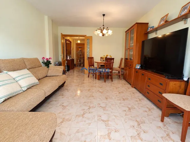 Piso de 3 dormitorios con terraza, garaje y trastero — 5