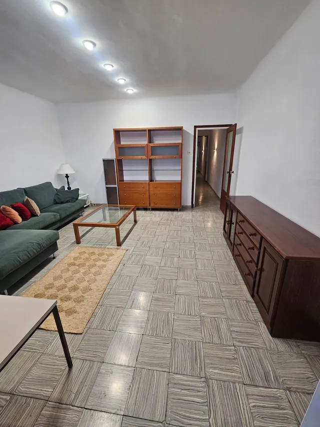 SE ALQUILA VIVIENDA EN EL CORAZÓN DE ALICANTE — 5