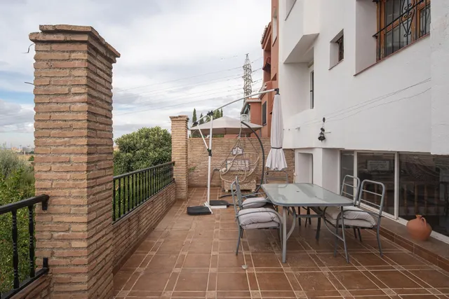 Casa 4 habitaciones 246m² en venta - Granada — 49