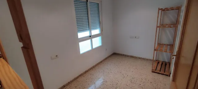PISO SEMINUEVO EN ZONA TOSCAR CON GARAJE — 30