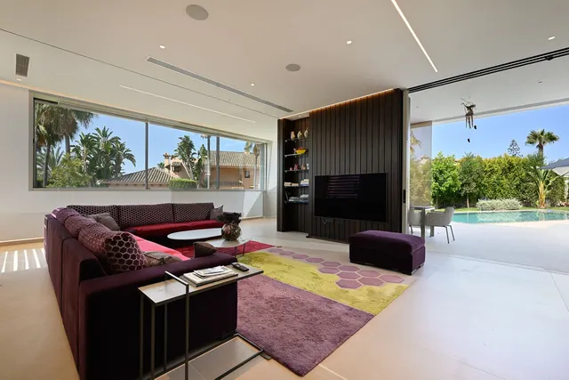 Chalet 6 habitaciones 468m² en venta - Marbella — 34