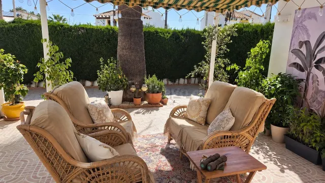 AMPLIO APARTAMENTO EN PLANTA BAJA DE 2 habitaciones CON GRAN - foto 4