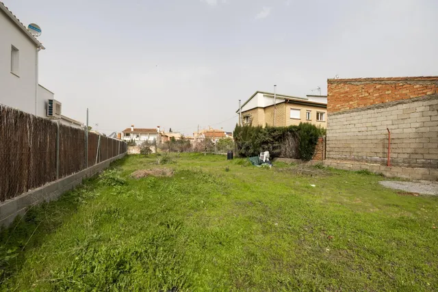 Solar urbano para construir tu chalet en la entrada de Cájar - foto 2