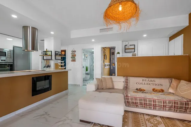 APARTAMENTO DE 3 DORMITORIOS Y 2 BAÑOS EN GUARDAMAR DEL SEGURA (ALICANTE) — 16