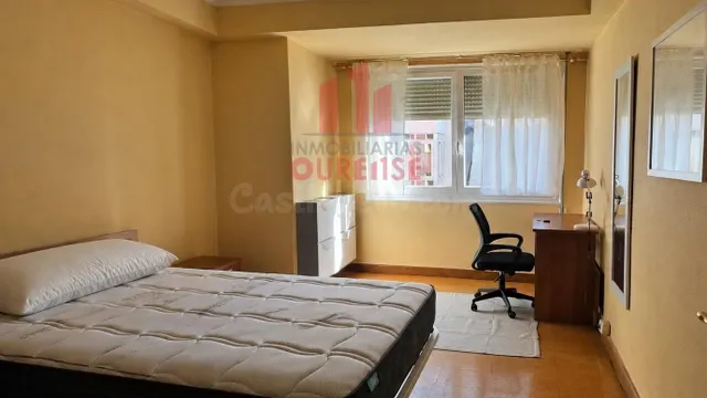 PISO AMUEBLADO EN EL CENTRO DE LA CIUDAD DE OURENSE - foto 3