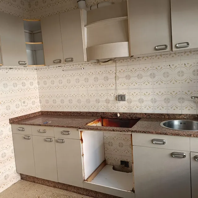 SE VENDE VIVIENDA DE CUATRO DORMITORIOS EXTERIOR!! — 25