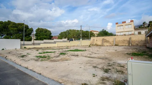 Parcelas de 803 m2 para construir el chalet de tus sueños — 3