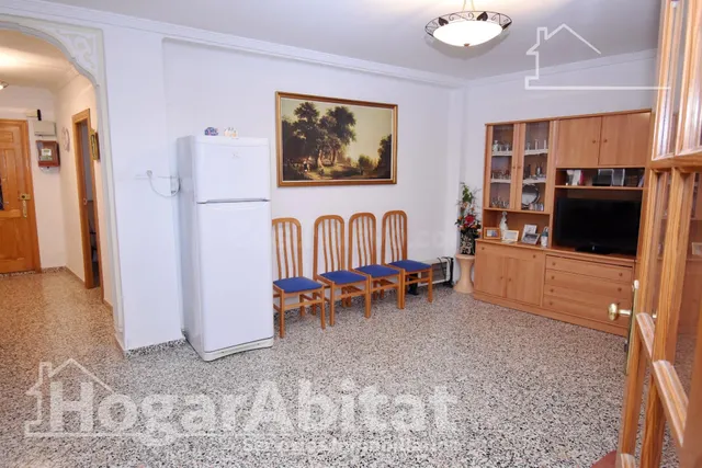 ¡UBICACIÓN IDEAL! CASA ESQUINERA Y ACOGEDORA CON TERRAZA — 3
