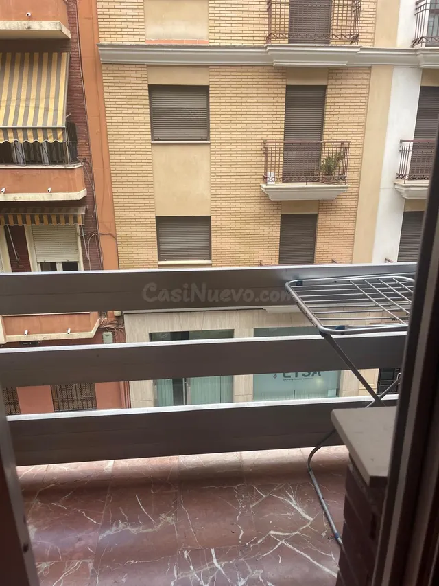 Piso 4 dormitorio, ascensor y terraza para estudiantes — 2