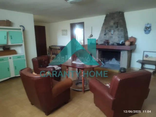 ¡ESPECTACULAR CHALET EN VENTA EN VILLA DEL CAMPO! ✨ - foto 3