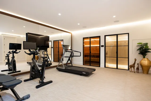 Chalet 6 habitaciones 1000m² en venta - Marbella — 24