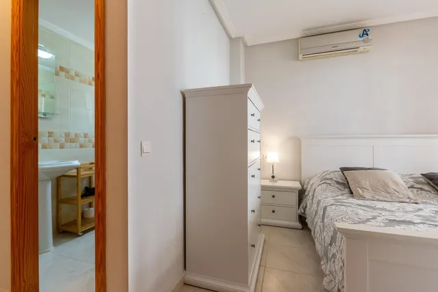 **Dúplex en Venta en Orihuela Costa - ¡Tu nuevo hogar te espera!** — 31