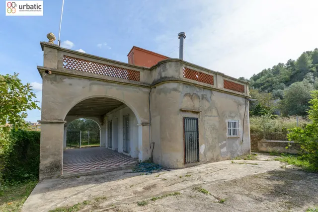 Encantadora Casa de Campo en Potries - Oportunidad Única