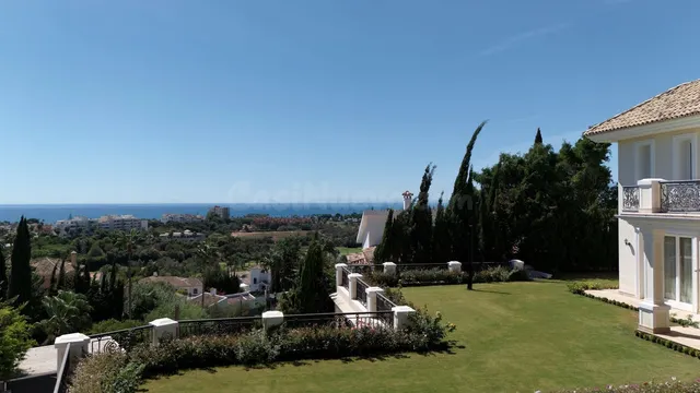 Chalet 4 habitaciones 450m² en venta - Marbella — 3