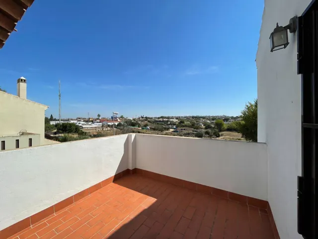 ESPECTACULAR UNIFAMILIAR EN LA AVENIDA AL ANDALUS — 37