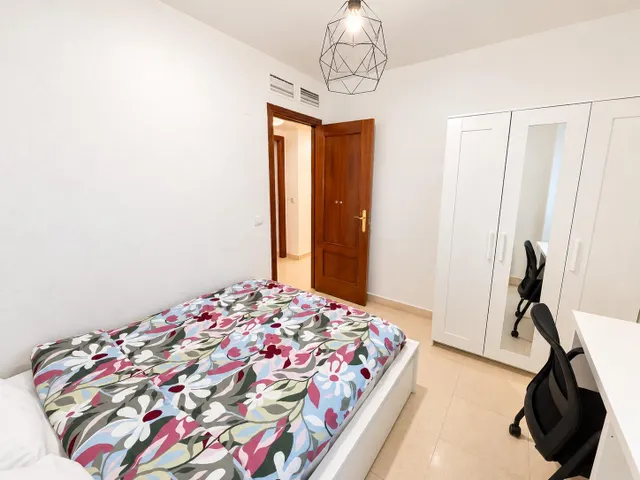 ¡estudia y disfruta de tu nuevo hogar! habitaciones frente a la universidad europea — 10