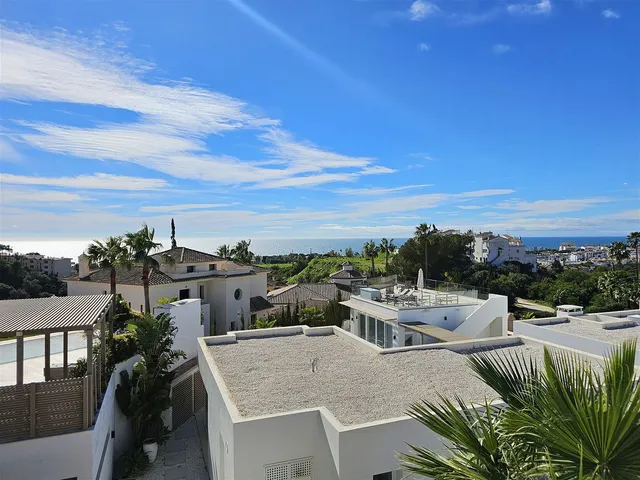 Chalet 5 habitaciones 357m² en venta - Riviera del sol — 41