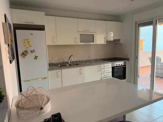 ¡Espectacular Adosado de Esquina en Venta en Puerto de Santi - foto 4