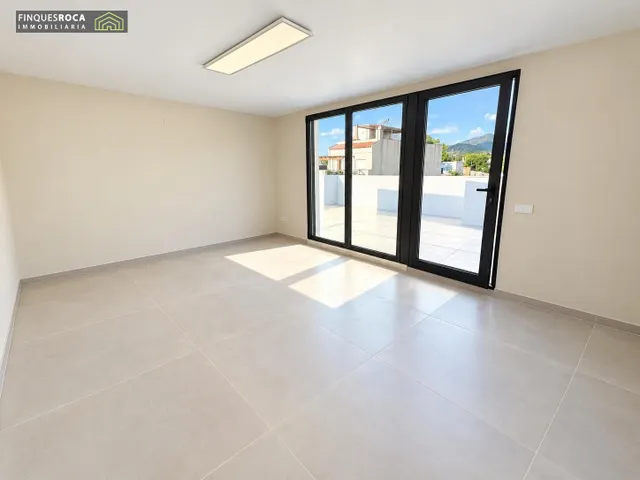 Exclusivo chalet de diseño con piscina privada a 200 metros del mar en les cases d’alcanar — 44