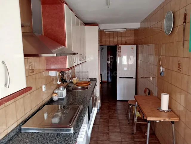 Piso 3 habitaciones 86m² en alquiler - Cruz Roja - Capuchino - foto 3
